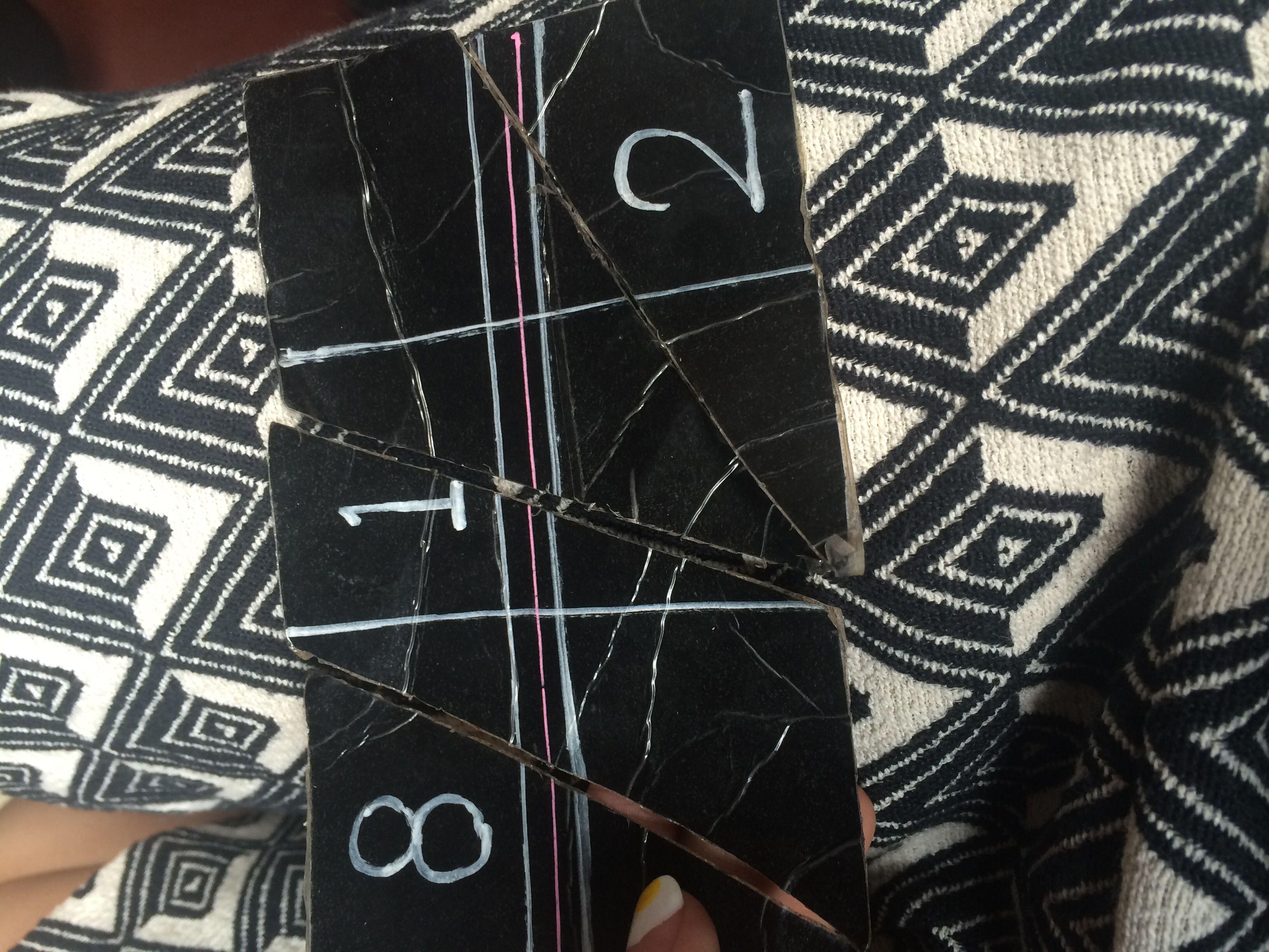 求大神推理出一个三位的密码? - 推理小说