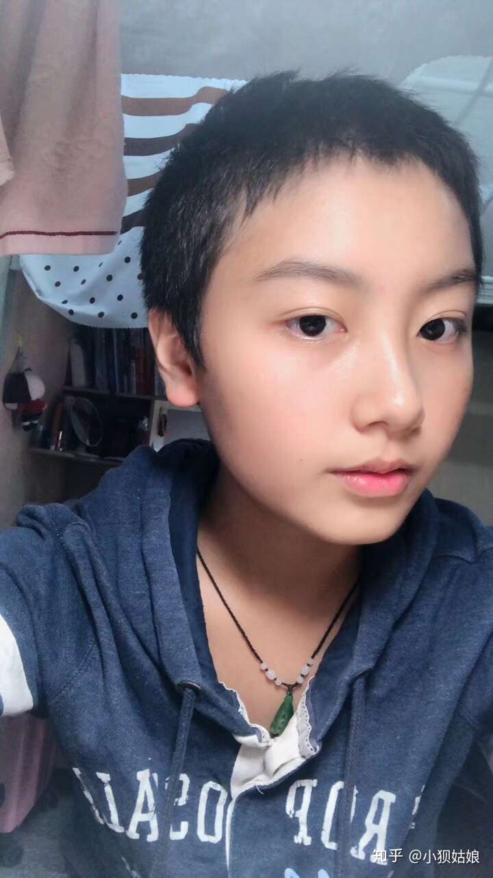 有没有那种酷酷的女短发型?