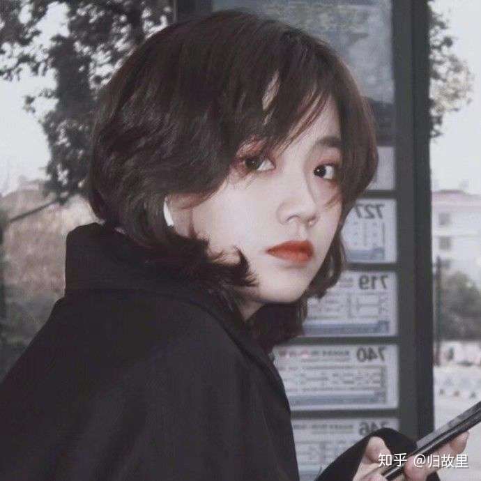 有哪些温柔的少女头像?
