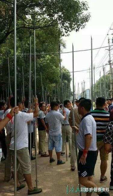 为什么中国要严格控制枪械？