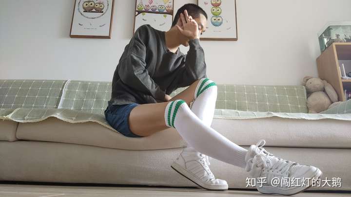 男人能不能穿过膝袜?