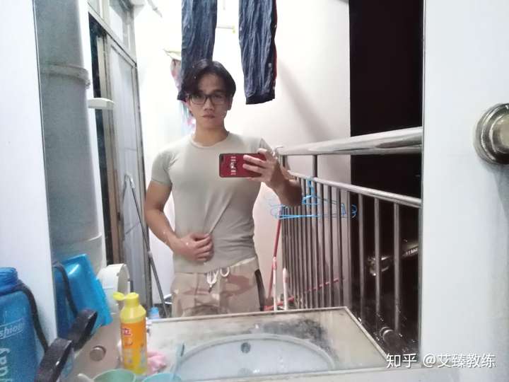 如果想听听我的故事,留言啊.