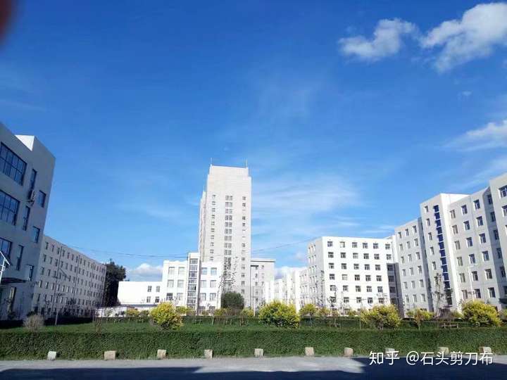 长春师范大学的校园环境如何?