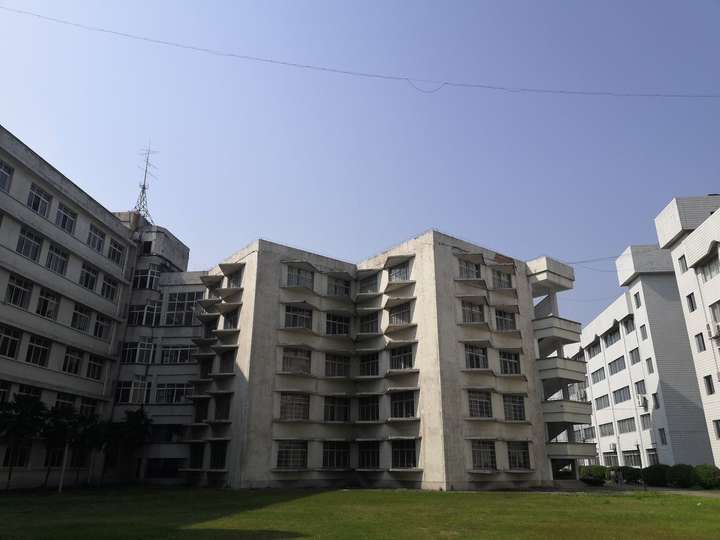 湖南文理学院芙蓉学院怎么样啊?