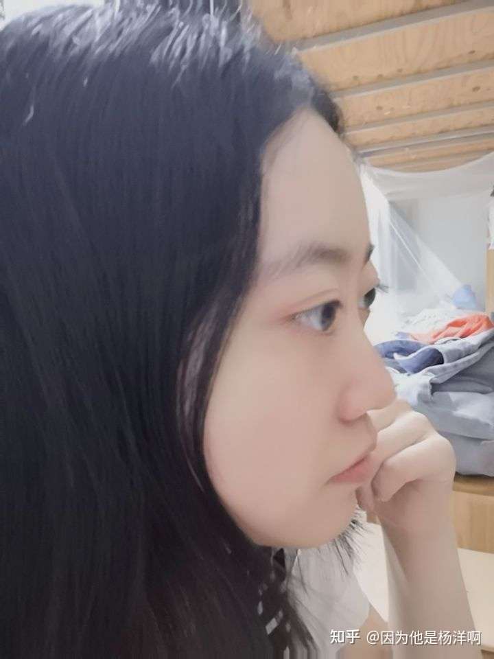 侧脸丑而正脸好看是一种什么体验