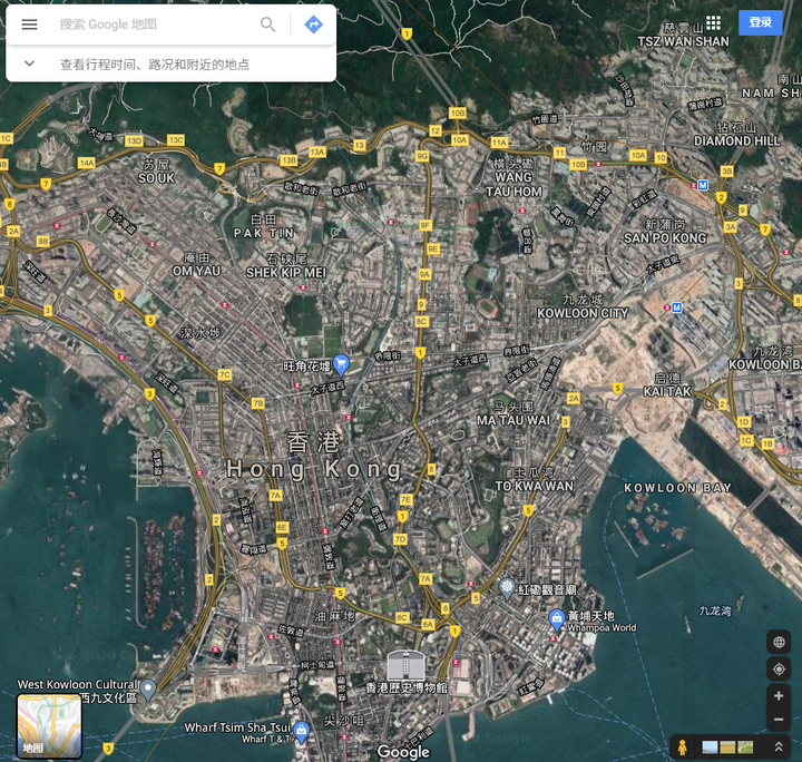 4. zoom到某街道,单击点标识,实现定位功能,并弹出谷歌街景地图 5.