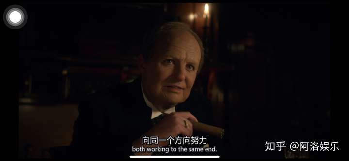 个人认为的是吉娜和迈克尔 首先来看丘吉尔,丘吉尔非常欣赏谢尔比家族