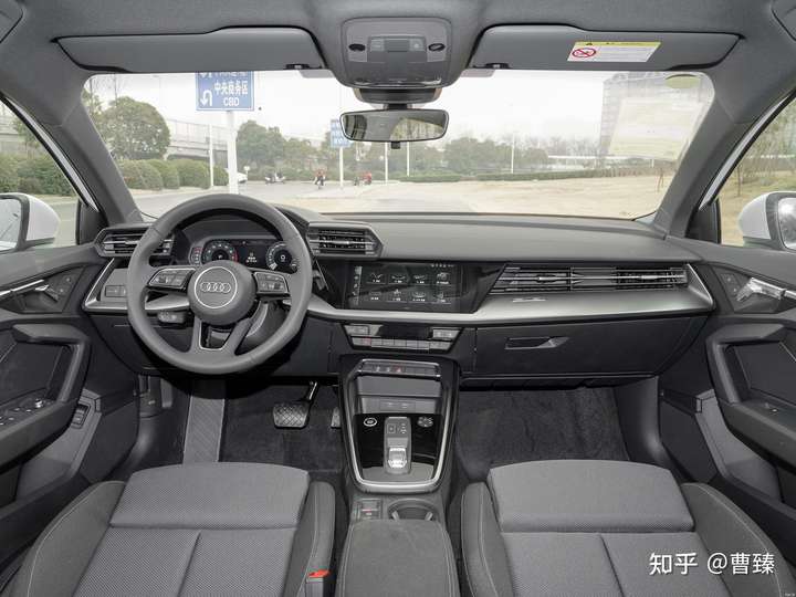 奥迪a3新款2021款内饰,奥迪a3新款2020 2021款的奥迪a3l和奔驰a级哪个划算?预算不超24万?