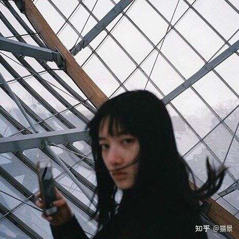 有没有那种黑发黑眼的女生头像?