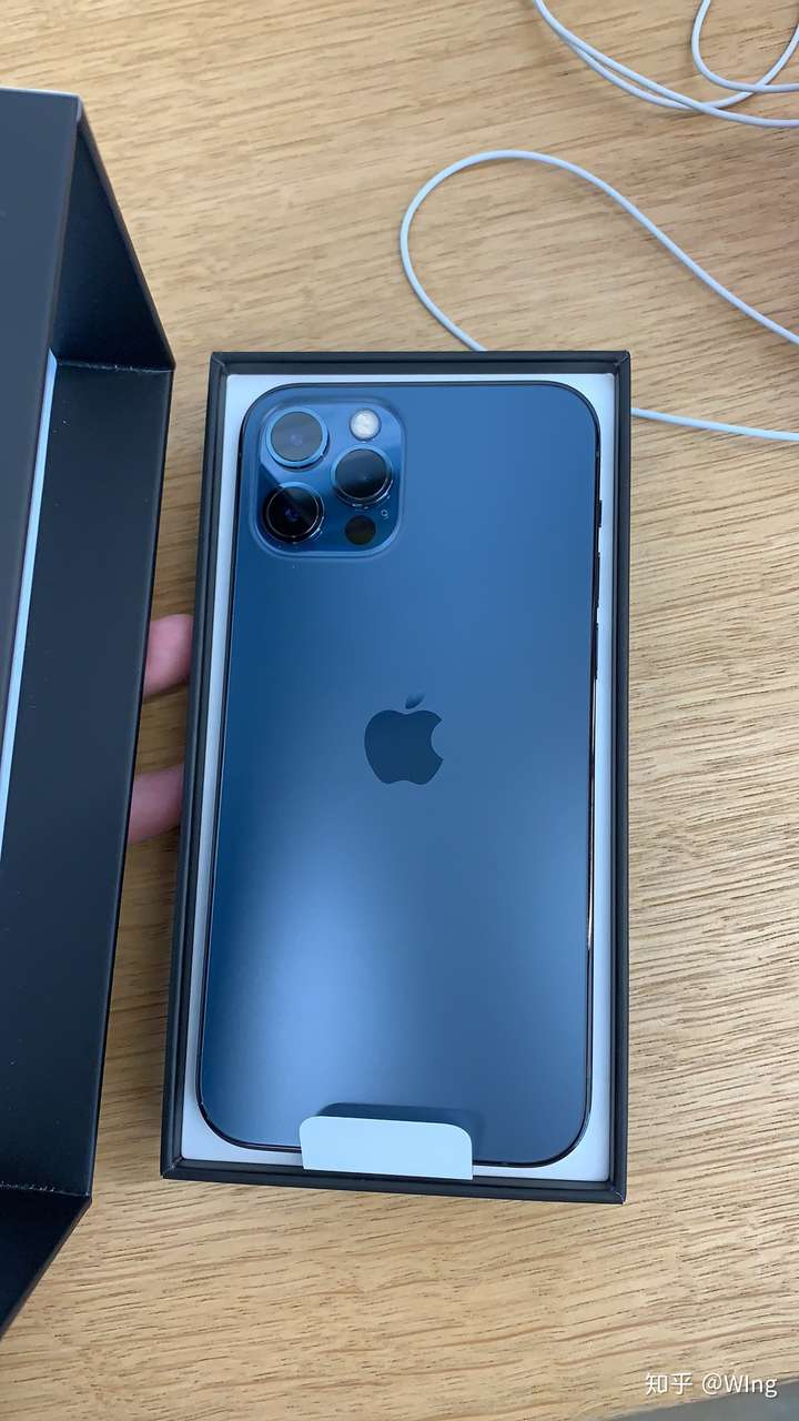 iphone12pro蓝色,iphone12pro海军蓝 纠结iphone12 pro选哪个颜色好?