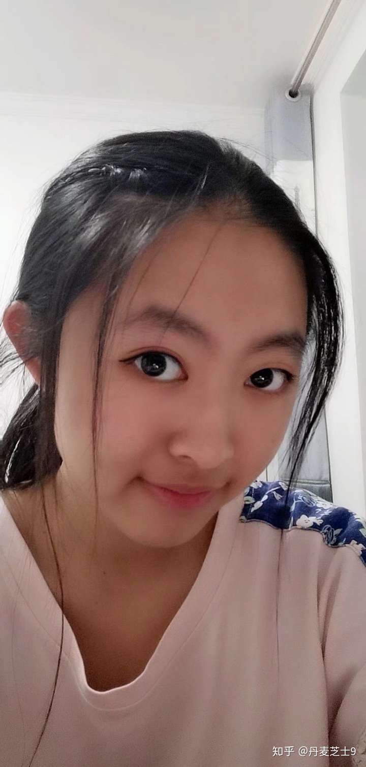 女生们素颜都是什么样的?