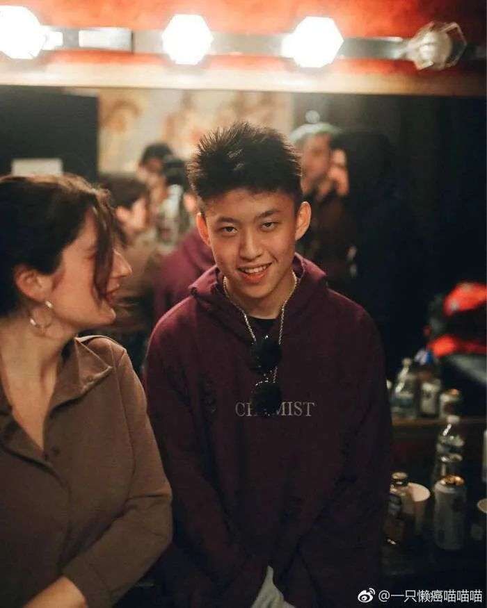 如何评价印尼华裔歌手richbrian