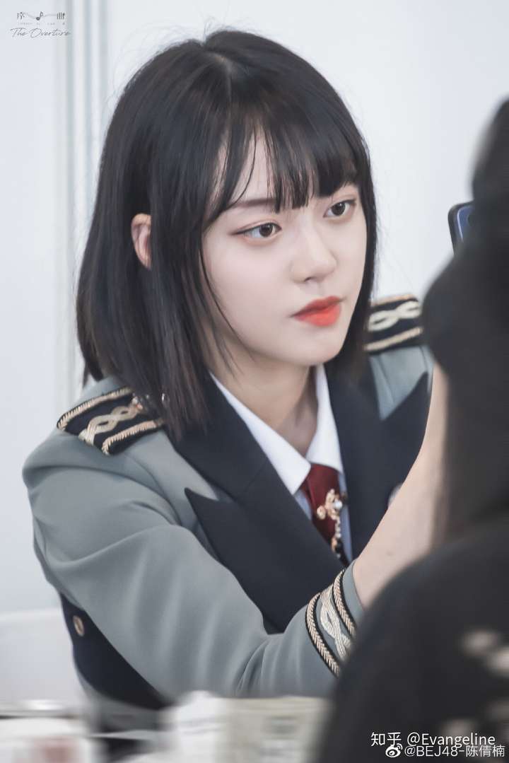 马玉灵  虽然是单眼皮,但给人一种很干净的邻家妹妹的感觉. 27.