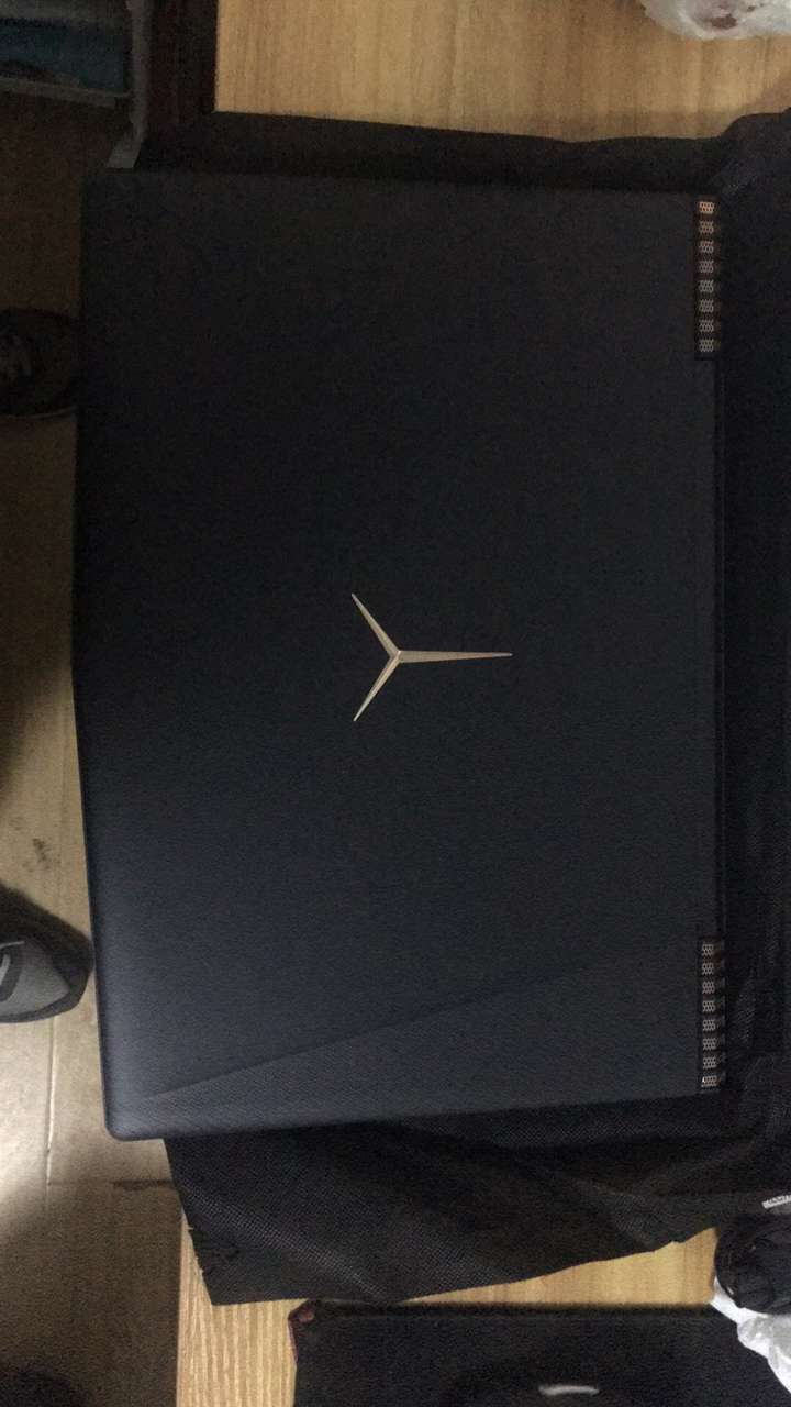 联想拯救者r720 黑金版?