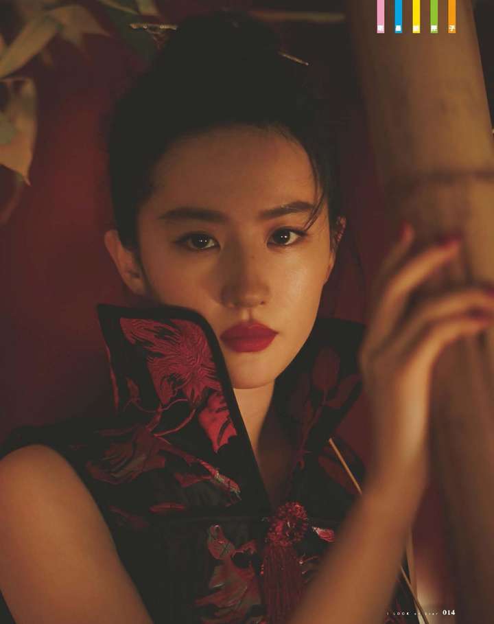 如何评价刘亦菲的首个中国版 vogue 封面?