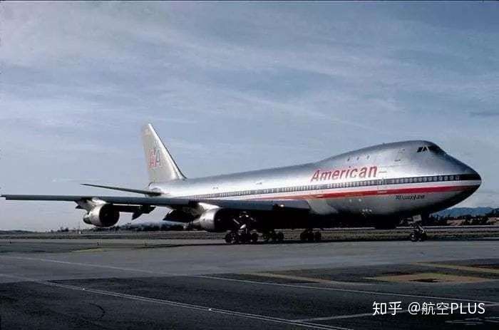 波音b747-100系列飞机包括:b747-100,b747-100sr,747-100sp,747-100b