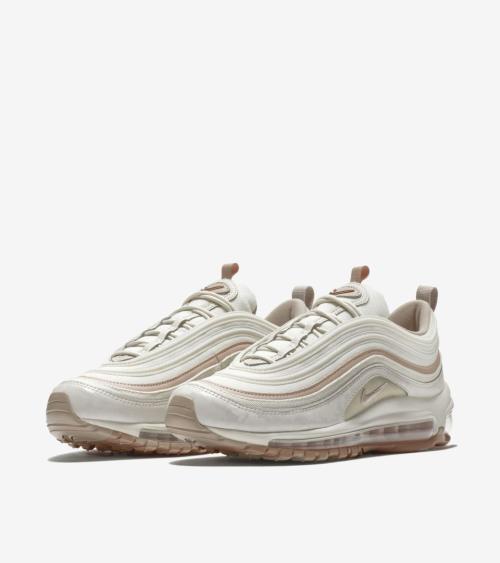 air max 97是air max 中的经典,设计师charistian tresser设计灵感