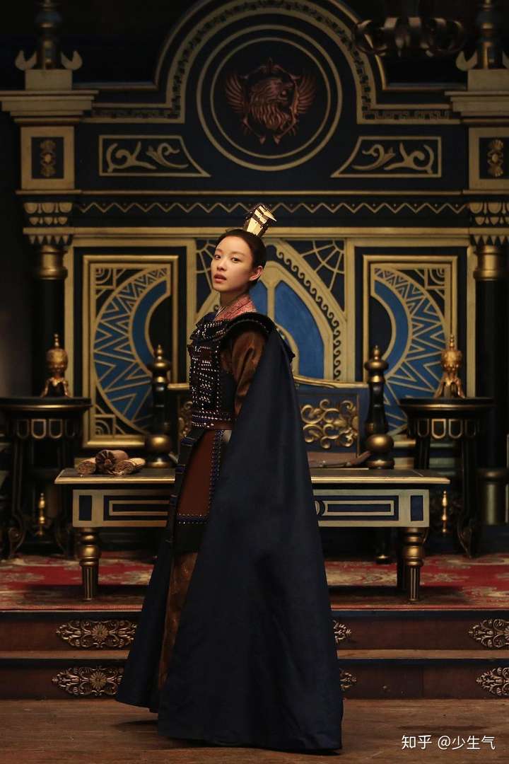 天盛长歌里扮男装 国产剧没几个敢把妆化的这么素还能hold住的女演员