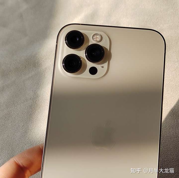 12promax哪个颜色好看,iPhone12promax颜色 iphone 12 pro max买哪个颜色?