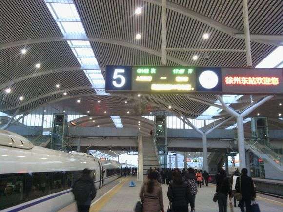 徐州东站目前的便捷换乘其实是非常方便的.