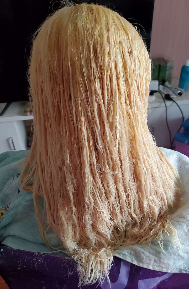不要过度漂发,要根据自己的需求漂到合理的度数.