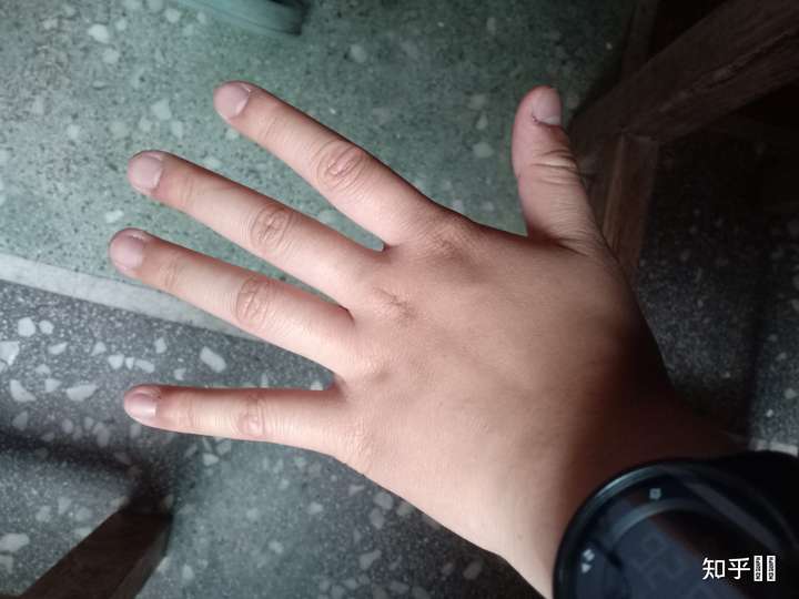 女生手丑是种什么体验?