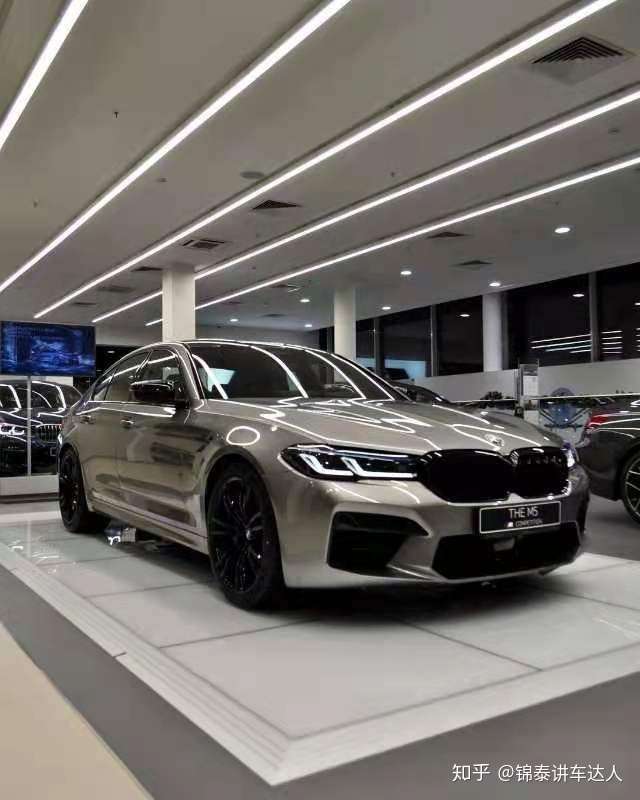 新bmw ///m5雷霆版中期改款 | 多宁顿灰