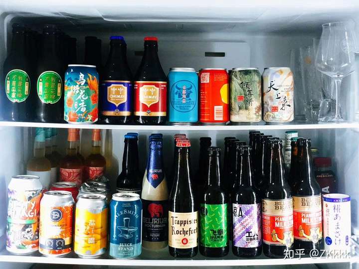 先看下我家冰箱,大家能认出几款酒呢?