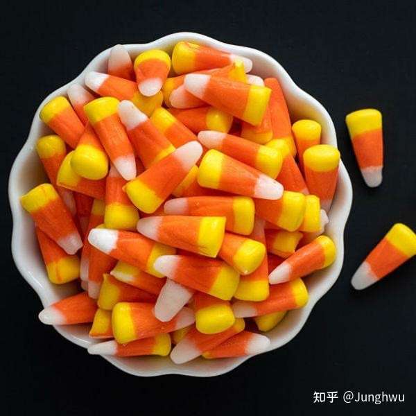 candy corn  不太知道中文是什么但长这样