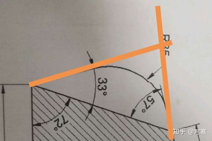 左边则是画出33度和57度的角,然后按快捷键f画一个r35的圆角就行了.