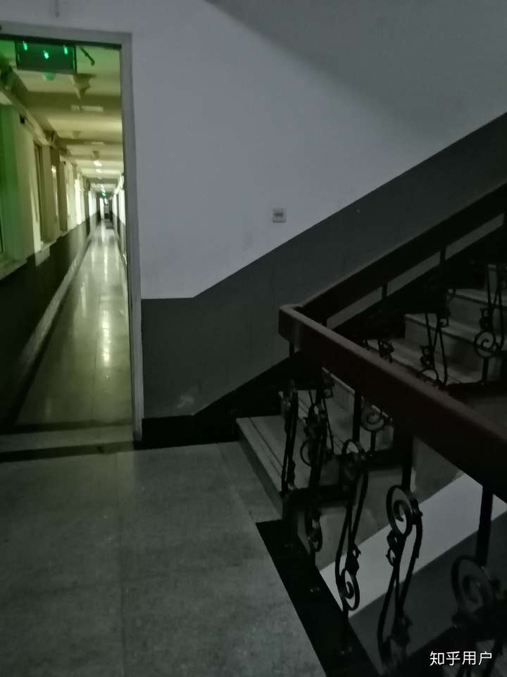 宁波大学是否有研究生宿舍,条件如何?