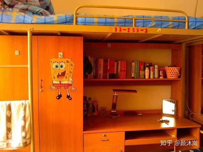 兰州大学的宿舍条件如何?校区内有哪些生活设施?
