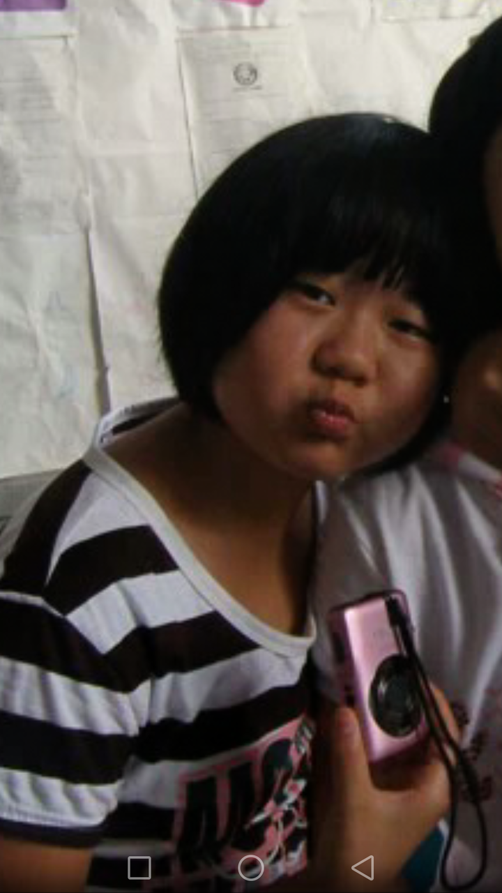 女生由丑变美后是什么样的感觉?