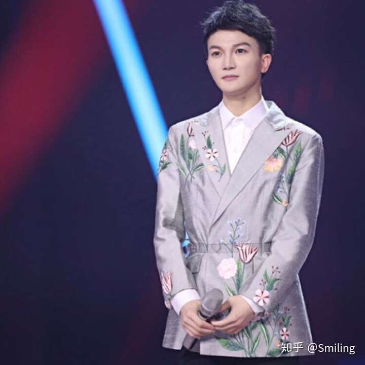 周深那么优秀,为什么过了这么久才开始火?
