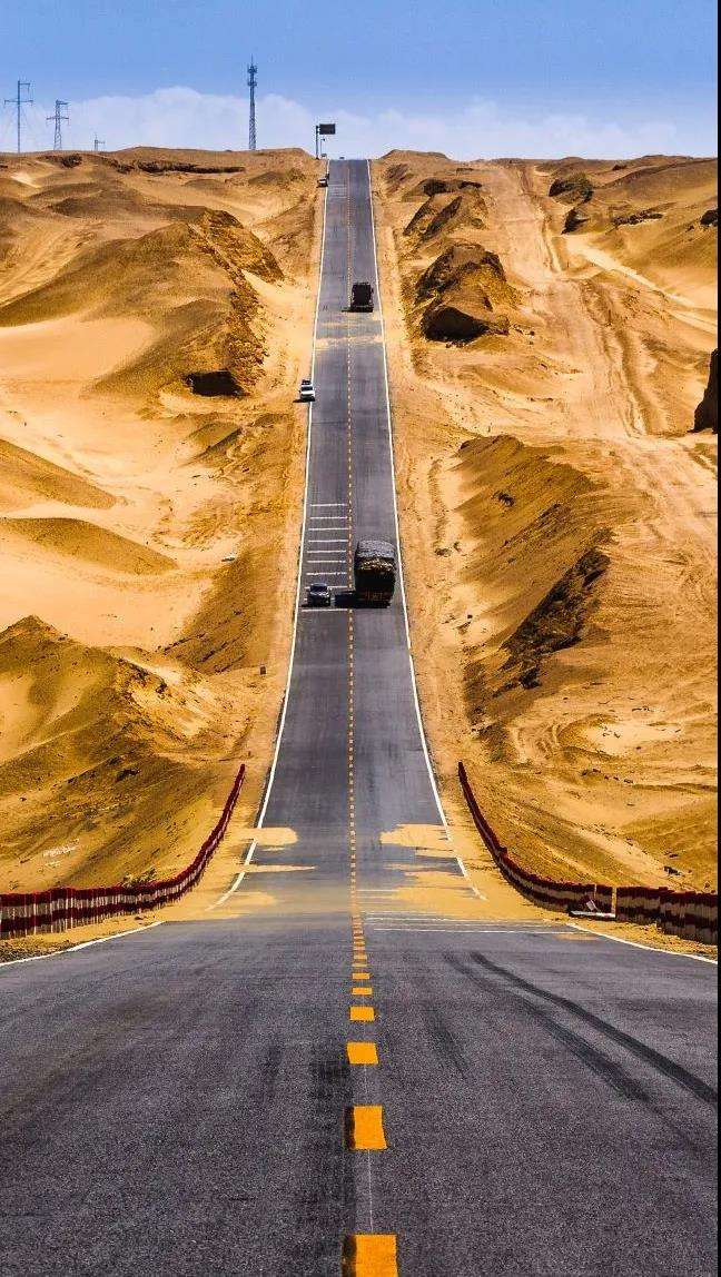 中国有哪些风景优美适合自驾的公路?