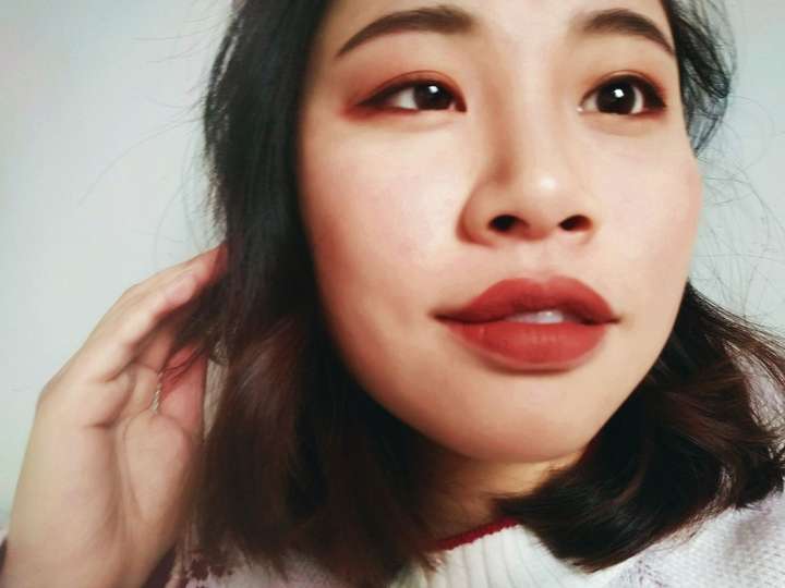 厚嘴唇要怎么涂口红