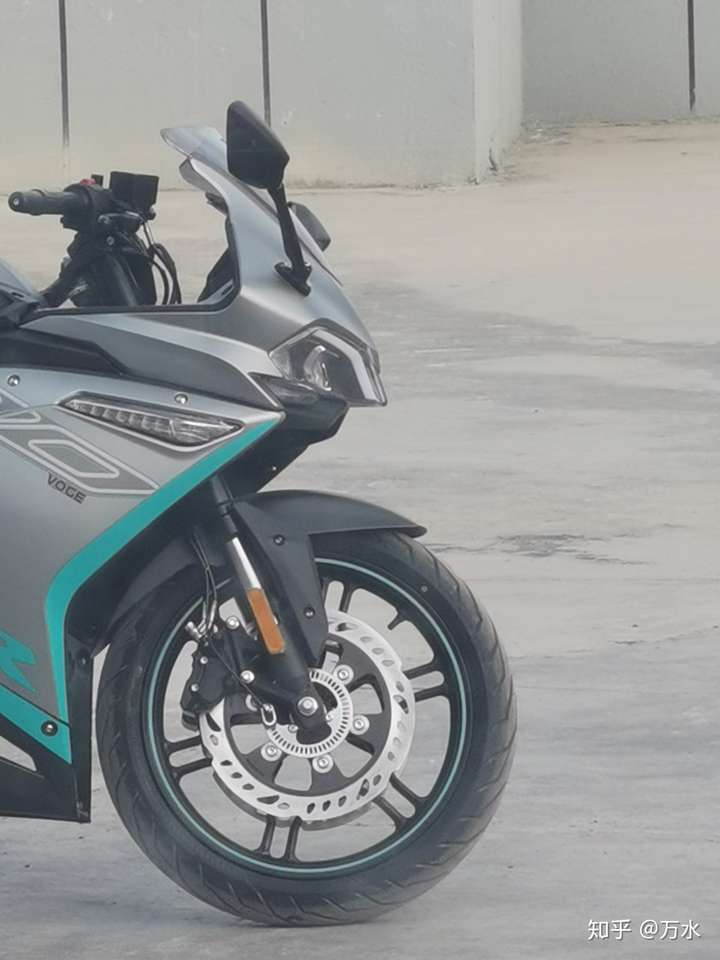 怎么看待无极300rr 2021款新款车?