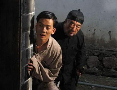 豆瓣93这部剧版活着没被禁也是个奇迹