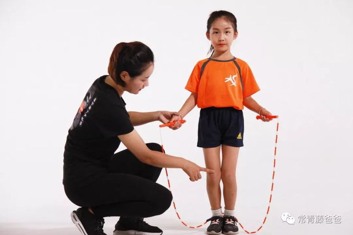 怎么教孩子学跳绳?