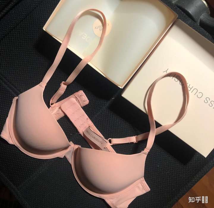 求推荐适合男生夏天穿的文胸