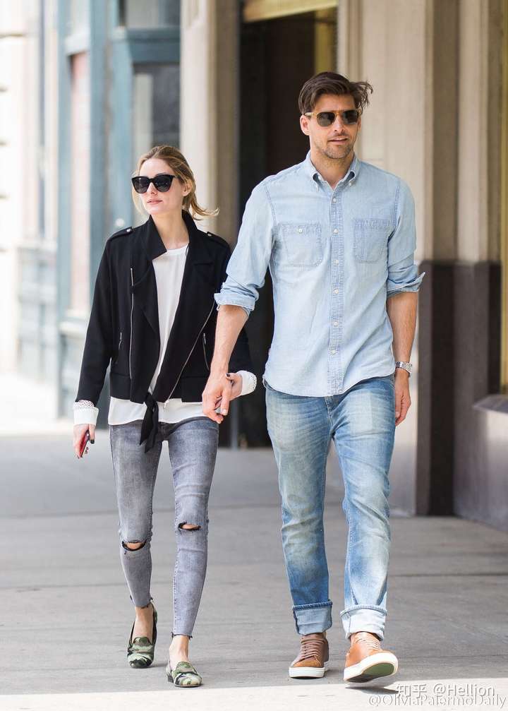 相差30厘米的情侣照片,一米八和一米五情侣图 补充一下 eddie redmayne&hannah bagshawe 身高相差20厘米左右,非