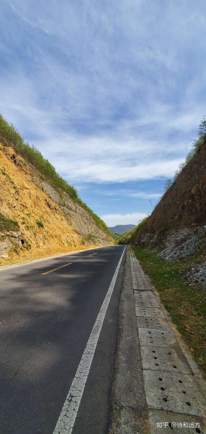 为什么很多人偏爱摩托车旅行