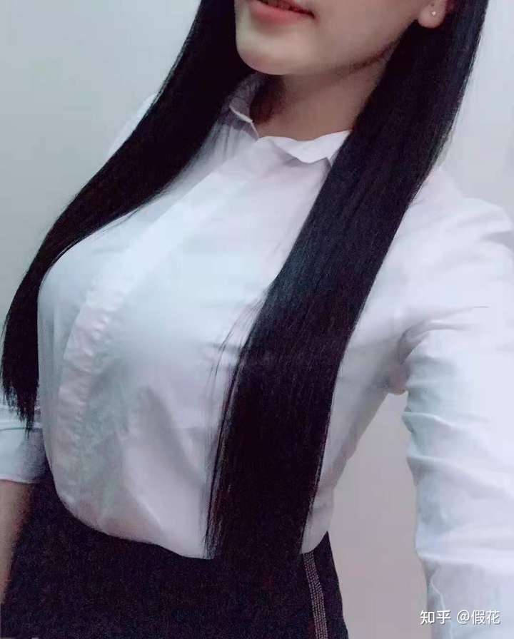 胸大的女生怎么穿jk制服好看