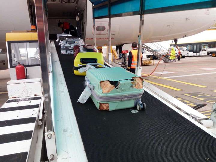 飞机托运的行李被盗是发生在什么时候.