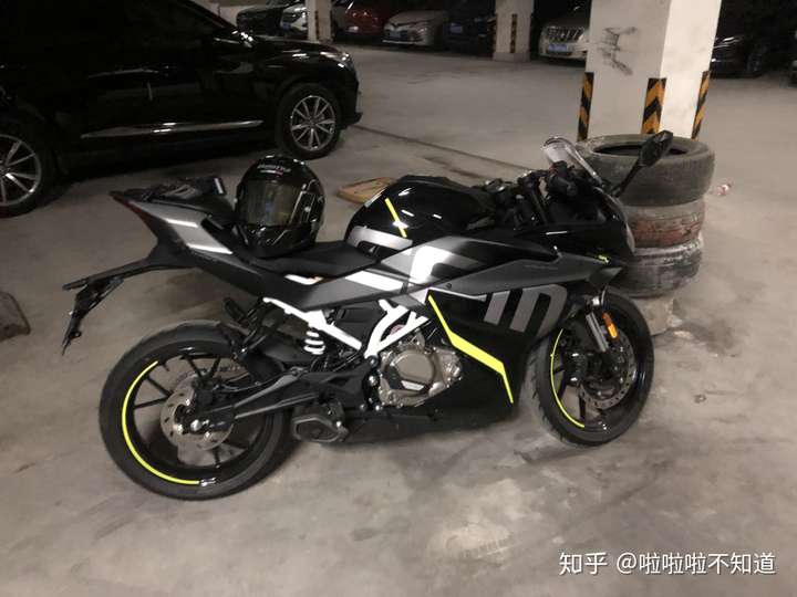 如何评价春风新车250sr?值得购买吗?