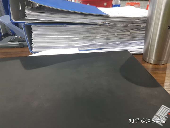 上班了上班了,又要处理一大堆电气图纸.