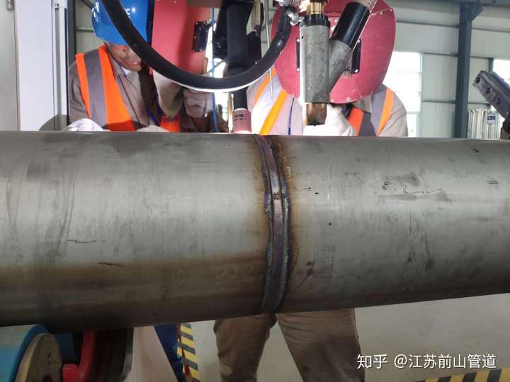 是对预制工厂与施工现场管道预制提供软,硬件技术支持的公司 1,定位焊