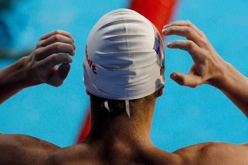 如何戴泳帽头发不湿? - Sean Zhang 的回答 - 知