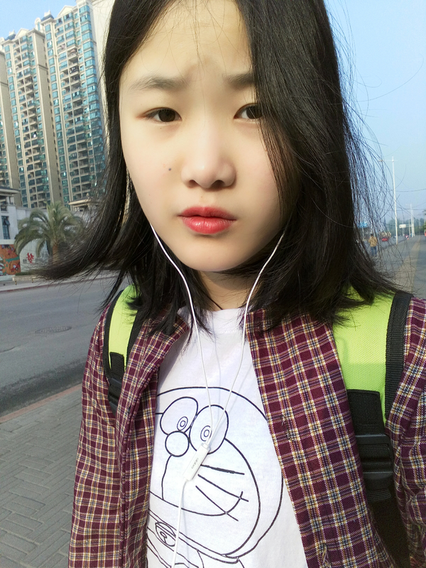 女孩子究竟是怎么由丑变美的?