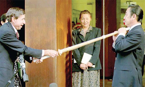 中国能否依靠美国,就像欧洲国家或者亚洲小国